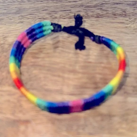 J.CREW LOVE ADJUSTABLE BRACELET AND HOMEMADE RAINBOW STRING BRACELET - Picture 4 of 4
